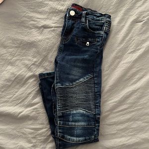 Buckle hairs of JR boys biker skinny jeans dark wash